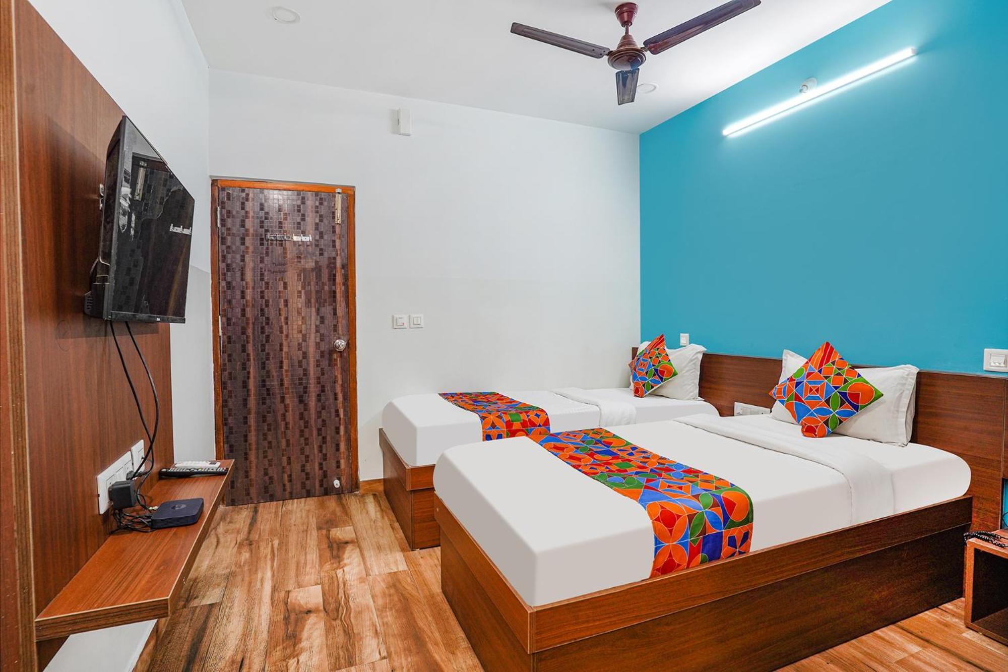 Fabhotel Rlv Green Palace - Nr Kengeri Satellite Town Bangalore Ngoại thất bức ảnh