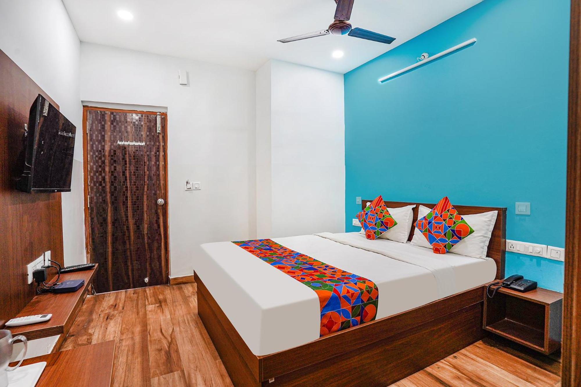 Fabhotel Rlv Green Palace - Nr Kengeri Satellite Town Bangalore Ngoại thất bức ảnh